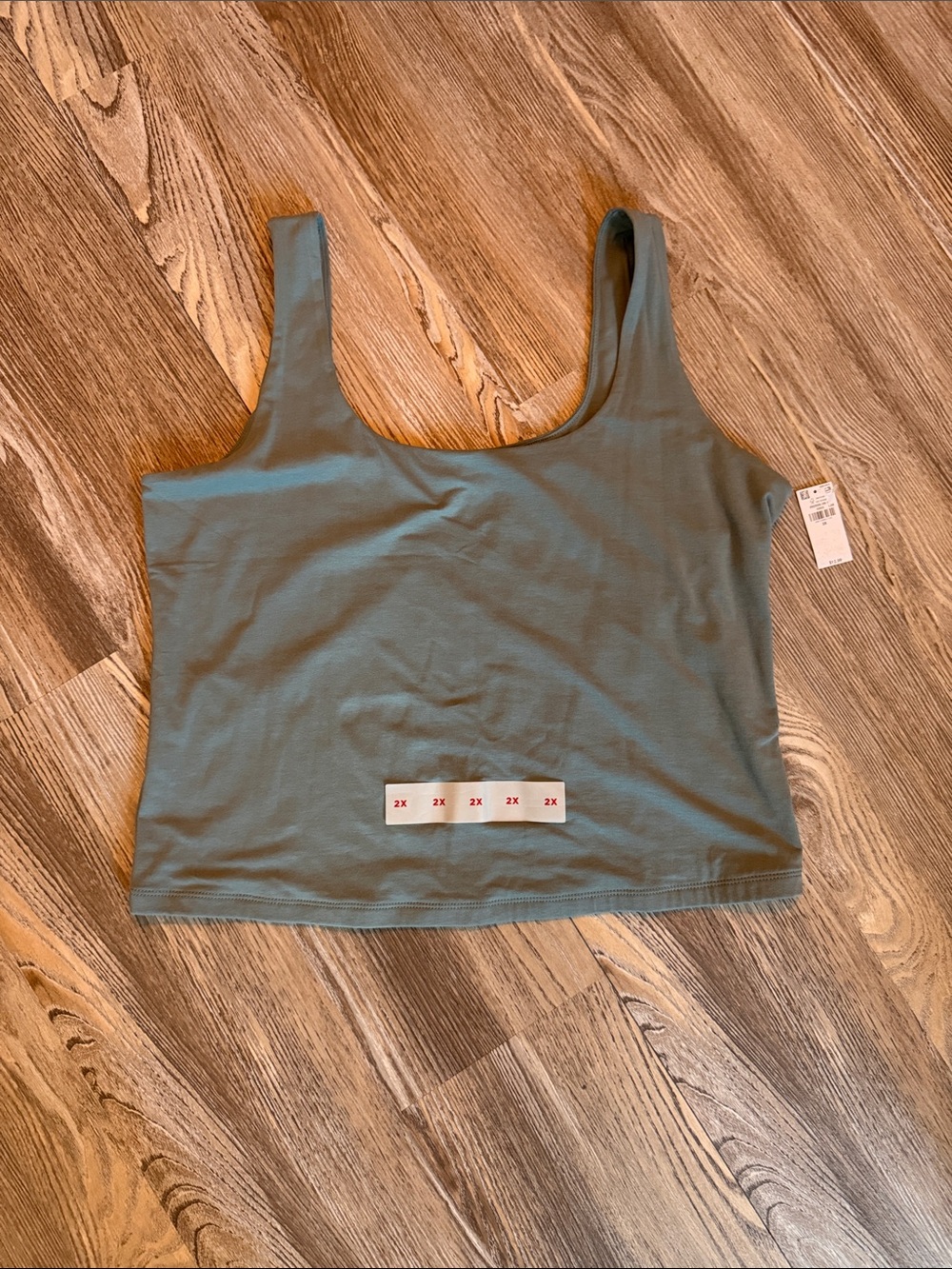 Women's Scoop Neck Tank Top
